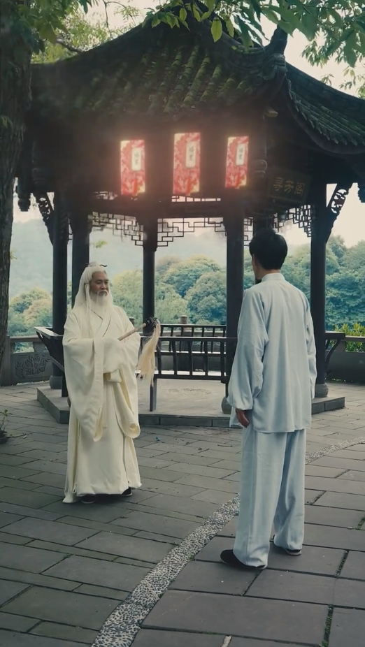 高手下山，退婚九个未婚妻第01集